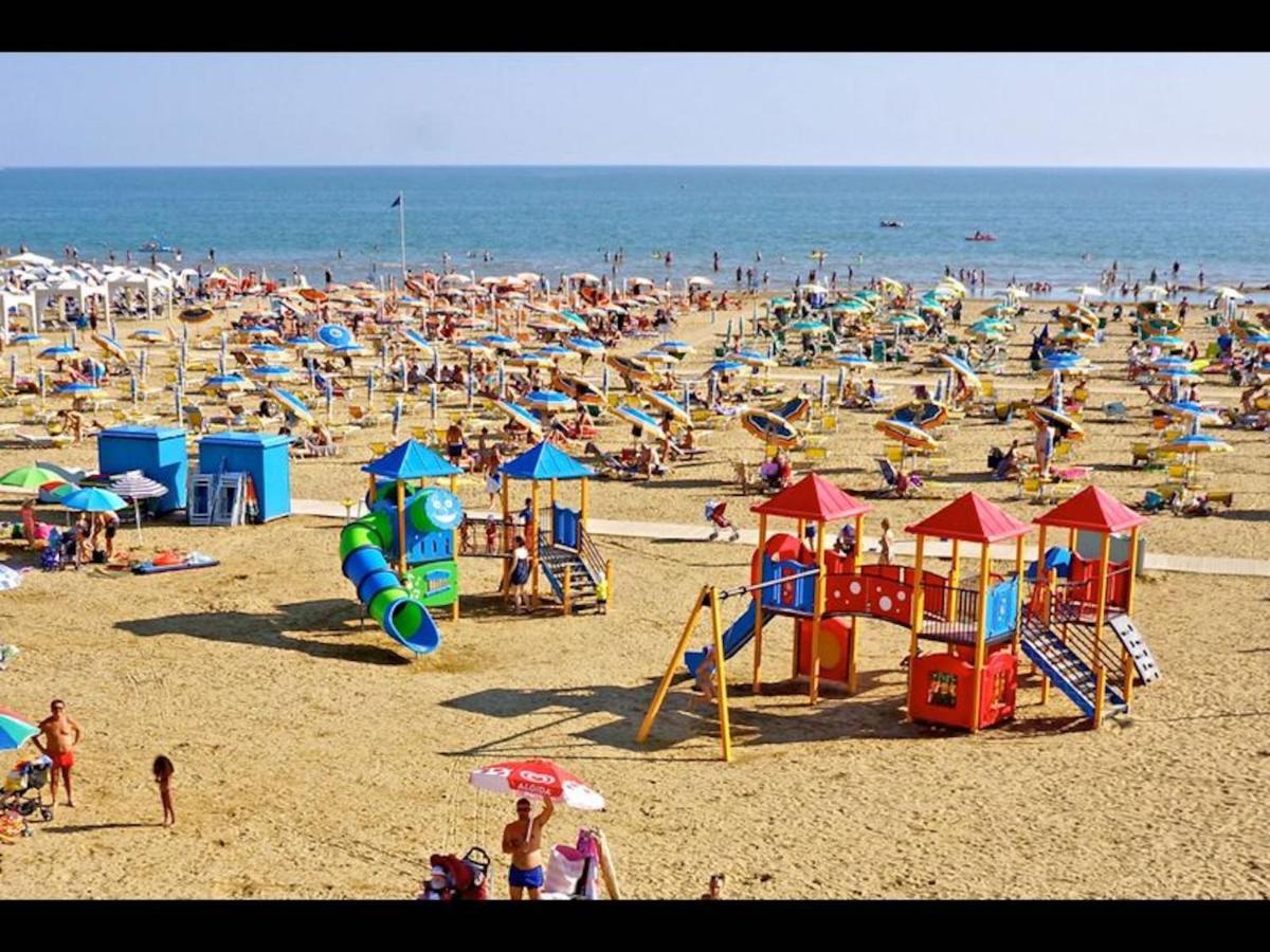 Beautiful Apartment Close To Bibione Beach - Beahost Kültér fotó