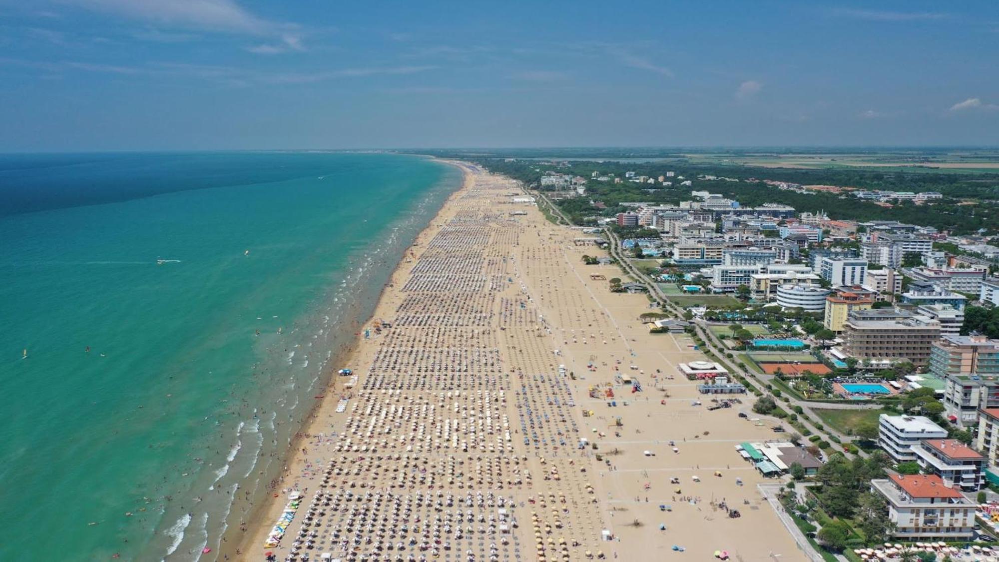 Beautiful Apartment Close To Bibione Beach - Beahost Kültér fotó